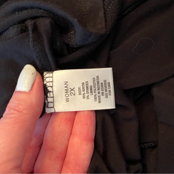 ROZ & ALI Women’s Black Halter Jersey Maxi Dress Size 2X Plus Sleeveless - Picture 8 of 9